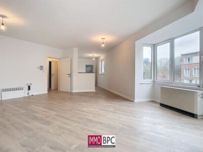 Spacieux appartement rénové 2 chambre de 105m² à vendre à Molenbeek-saint-jean - IMMO BPC