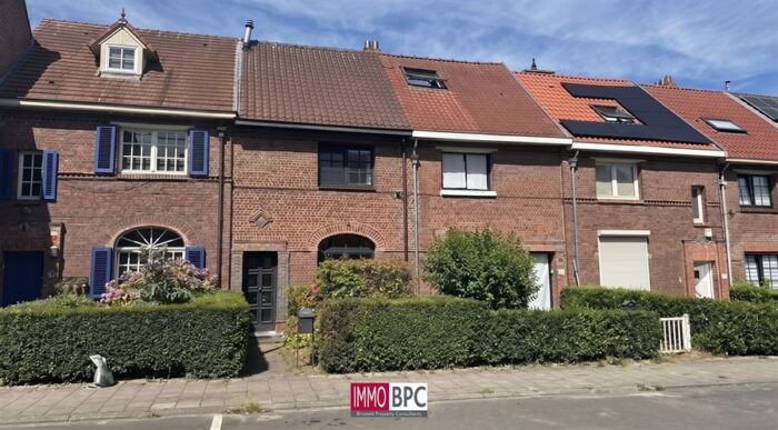 Charmante woning, stadstuin en 3 slk op centrale ligging - IMMO BPC