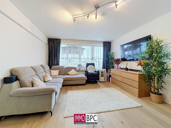 Appartement moderne de 2 chambres avec terrasse et vue panoramique - IMMO BPC