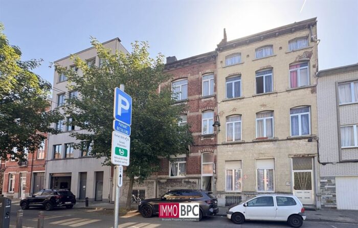 Maison à rénover avec jardin dans un quartier en pleine revalorisation - IMMO BPC