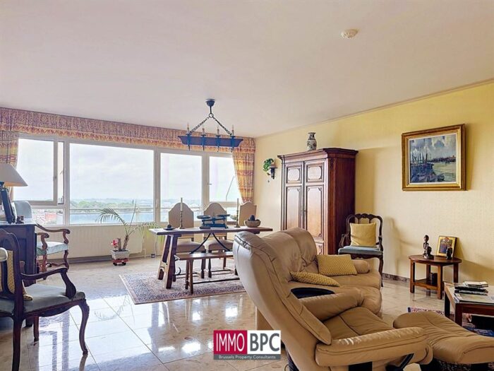 Spacieux et lumineux appartement 2 chambres de 123 m² avec vue panoramique - IMMO BPC